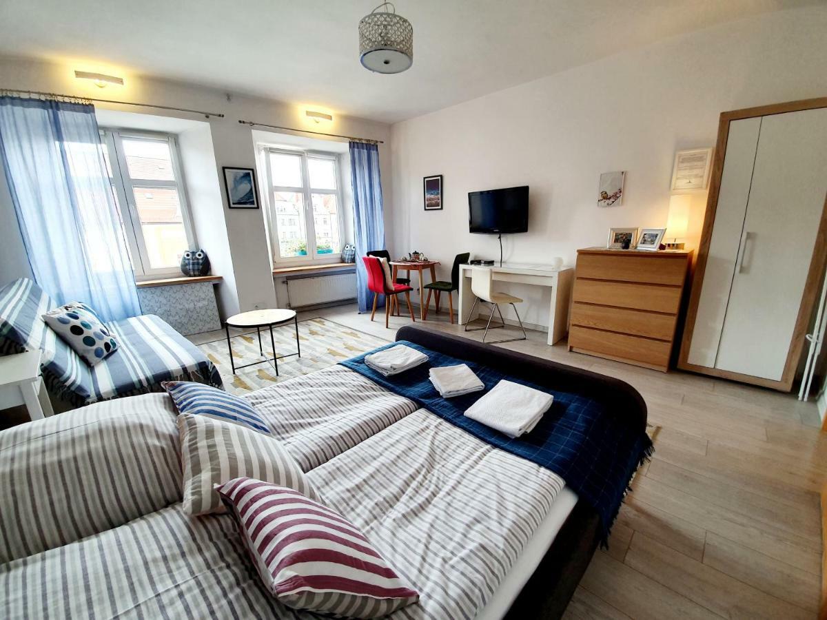 Apartamenty Przy Ratuszu Boleslawiec  Eksteriør billede